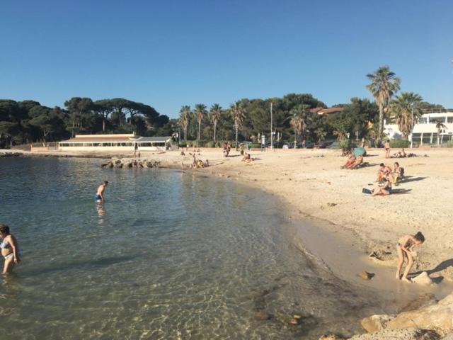 Bas De Villa Jardin Plein Sud Proche Mer Clim-Wifi Saint-Mandrier-sur-Mer Luaran gambar